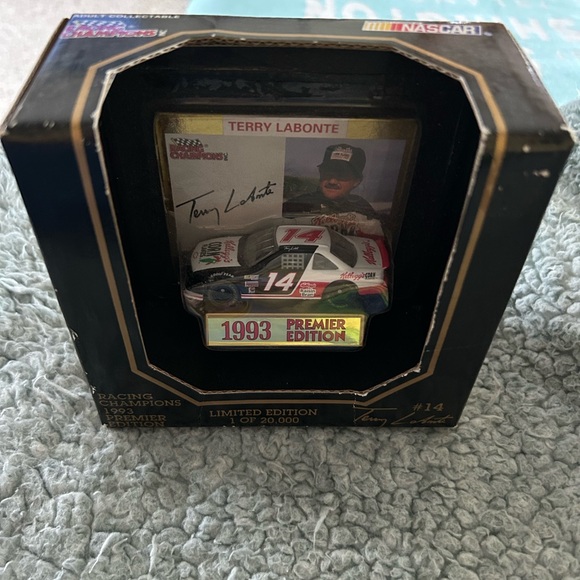 NASCAR - Picture 2 of 2